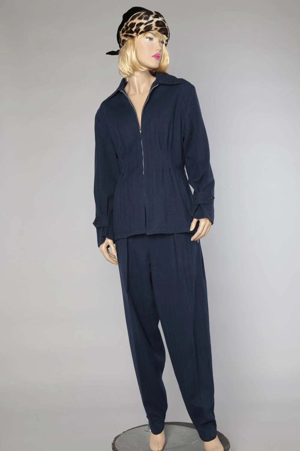 n1000_tenue_ski_femme_double_ecassais_1950_pic001