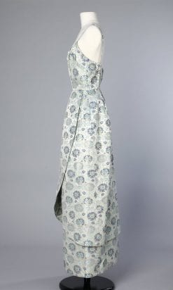 n108_sak's_fifth_avenue_1960_pic002