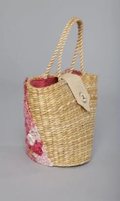n118_sac_panier_en_paille_brode_de_fleurs_pic002
