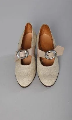 n141_chaussures_1930_en_tissu_pic001