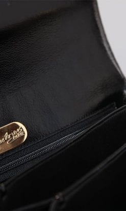 n160_sac_en_croco_noir_pic001