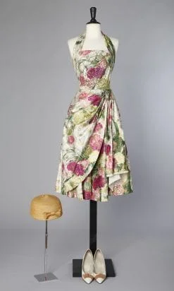 n162_robe_1950_brodee_de_paillettes_pic001