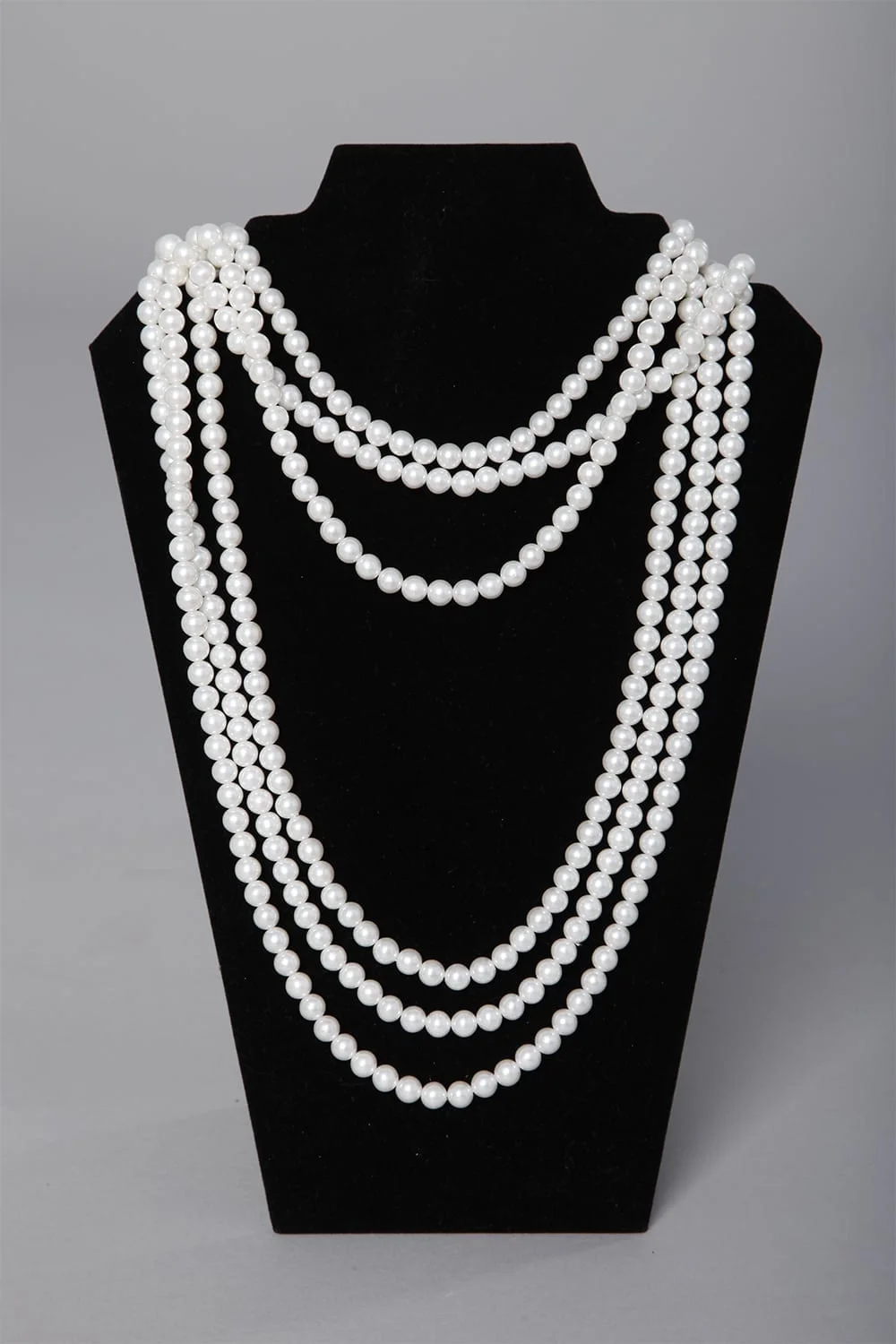 n186_collier_en_perles_pic001