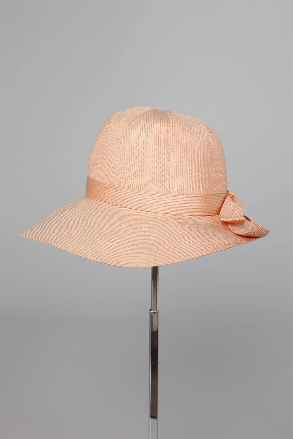 n205_chapeau_rose_pic001