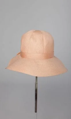 n205_chapeau_rose_pic001