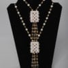 Collier double rang de perles blanc rosé et or