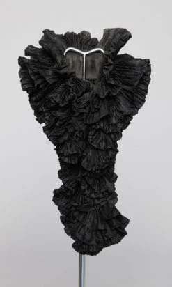 Boa plissé en soie noire