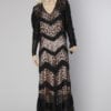 Robe longue 1930 en dentelle noire avec entre deux de satin noir