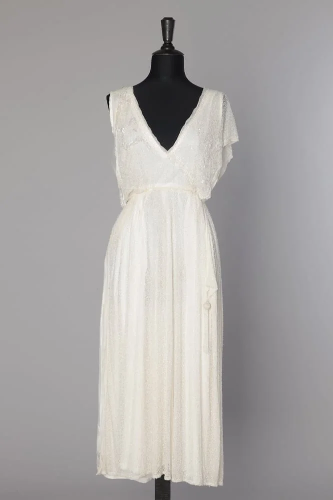 Robe 1920 en tulle blanc perlé