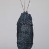 Bourse en perles de verre bleues irisées vers 1900