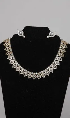 Collier et boucles d'oreilles assorties 1950
