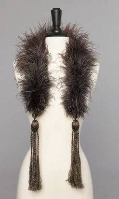 Boa en plumes d'autruche marron 1910-1920