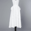 Robe 1950 en piqué de coton blanc brodé