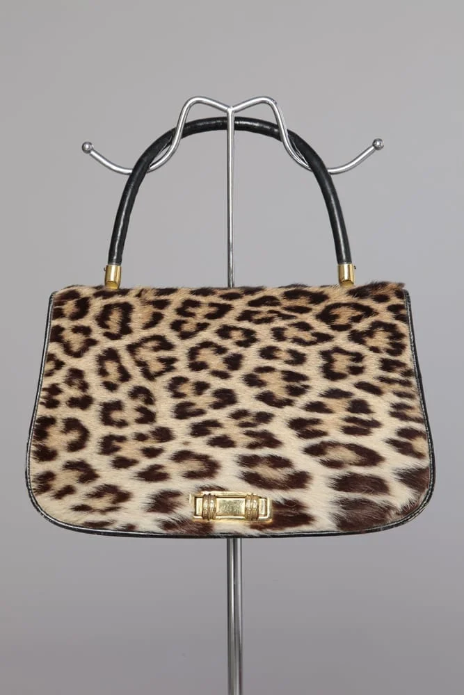 Sac en cuir et léopard 1950