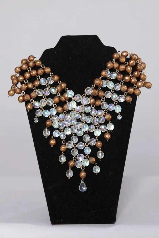Collier en perles de verre transparentes irisées et marron