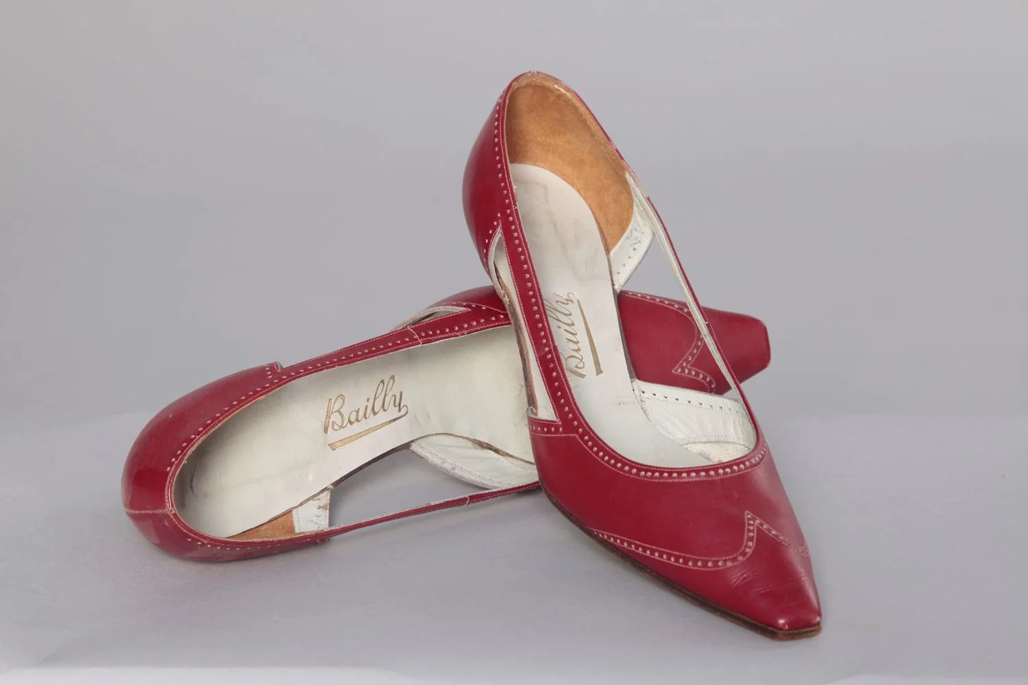 Paire de chaussures 1960 en cuir rouge