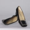 Paire de chaussures en cuir Yves Saint Laurent