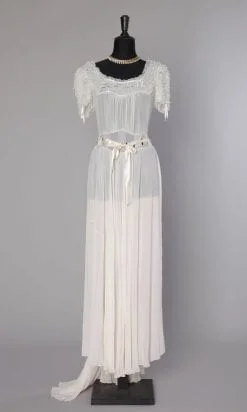 Chemise de nuit en mousseline blanche