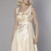 Robe 1960 en satin broché or