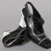Paire de chaussures en cuir verni noir et blanc Lagerfeld