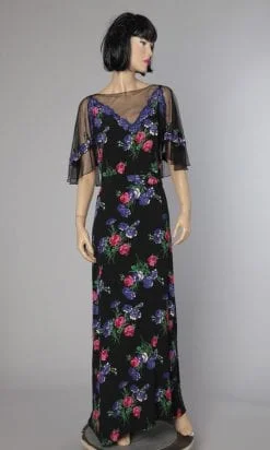 Robe 1930 du soir en crêpe noir imprimée de fleurs