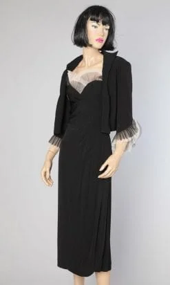 Robe et boléro 1950 en crêpe noire et volants