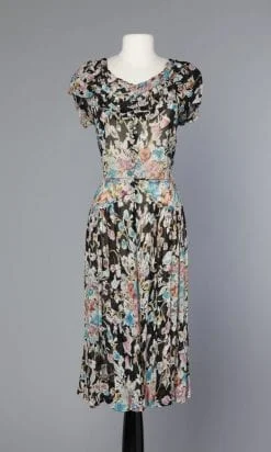 Robe 1940 en mousseline noire imprimée
