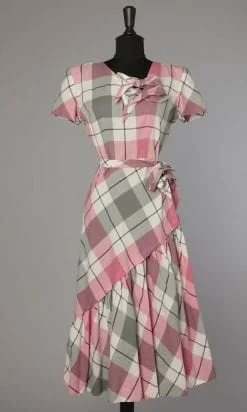 Robe 1950 - 1960 à carreaux rose gris blancs