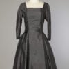 Robe en faille de soie grise 1950