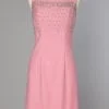 Robe en lin rose 1960 brodée de perles et strass
