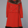 Tailleur 1960 en lainage rouge orangé avec fourrure