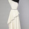 Robe 1950 en piqué de coton blanc brodé bleu