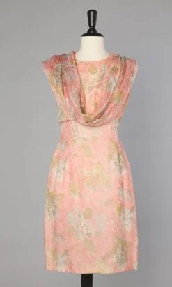 Robe 1960 en mousseline de soie pastel