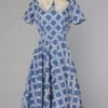 Robe 1950 à gros carreaux blancs sur fond bleu