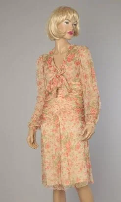 Robe en mousseline de soie imprimée 1970
