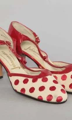 Alternative view of Paire de chaussures en toile brodée et verni rouge