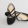 Paire de chaussures en daim noir 1930
