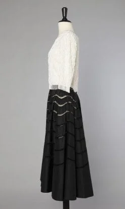 n1049_haut_dentelle_blanc_perle_1960_pic001