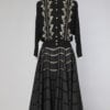 n1054_gilet_laine_noire_brode_or_argent_boutons_perles_strass_1950_pic001