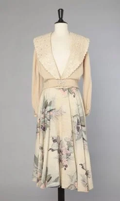 n1067_gilet_1950_laine_empiecement_dos_dentelle_pic002
