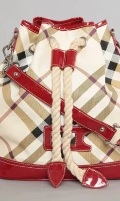 n1121_sac_burberry_carreaux_vinyle_rouge_pic001