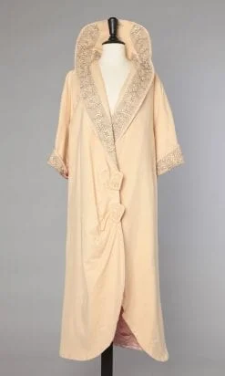 n1179_manteau_lainage_ecrue_1920_vendu_pic001