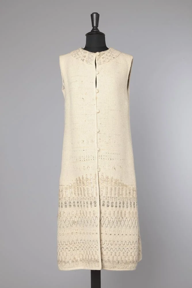 Manteau sans manches 1970 en lin tissé et brodé