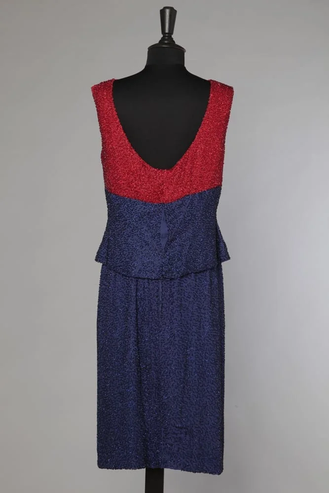 Robe 1960 marine et rouge perlée – Image 4
