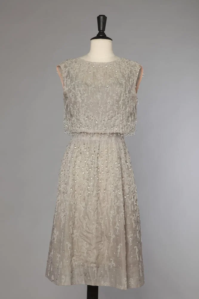Robe 1960 de cocktail en organza perlé