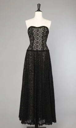 Robe longue bustier en guipure noire strassée 1950