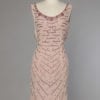 Robe 1960 en organza rose brodé de perles paillettes et strass