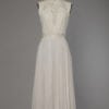 Robe 1960 en mousseline blanche perlée argent