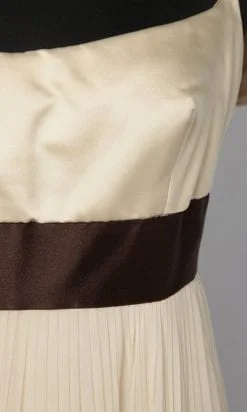 Alternative view of Robe longue 1960 en satin et mousseline taille empire