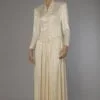 Robe de mariée 1940 en satin damassé ivoire